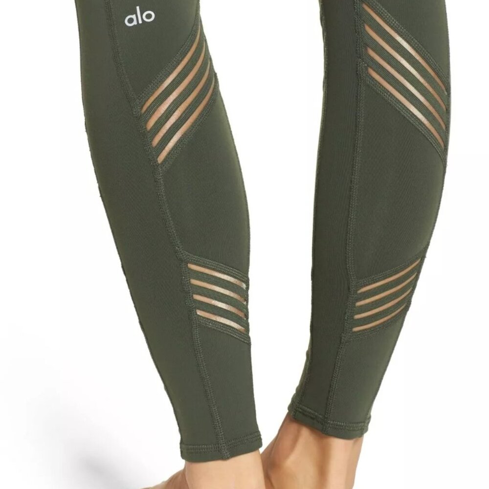 ALO Yoga Women's Mesh Stripe Multi Leggings in Hunter Green Size SMALL